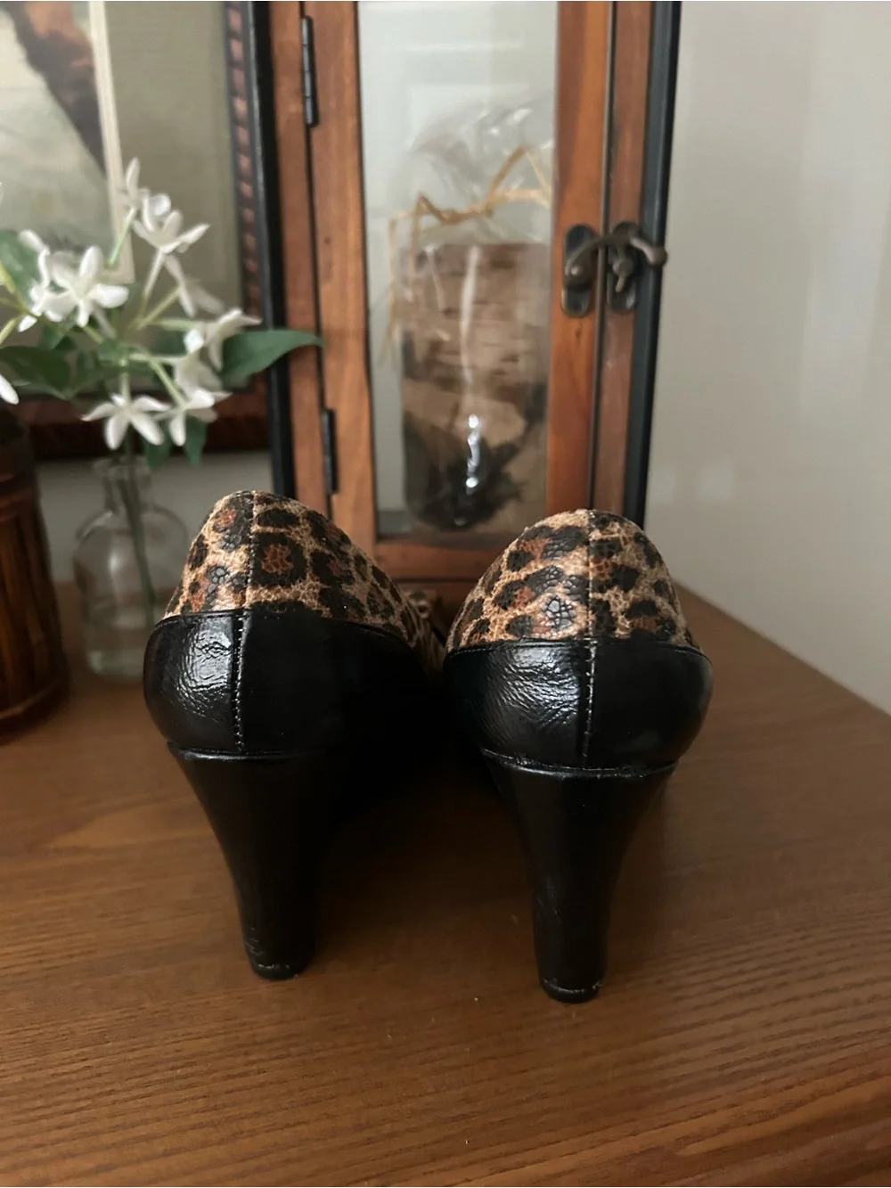 AEROSOLES Leopard Print Peep-Toe Wedge Heels with Bow Accent